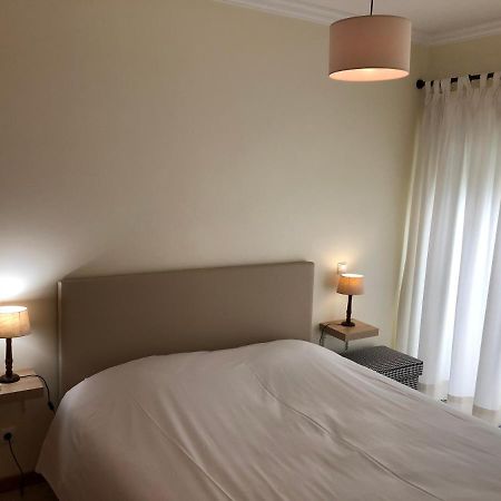 Apartamentos Pomba Branca オーリョス・デ・アーグァ エクステリア 写真